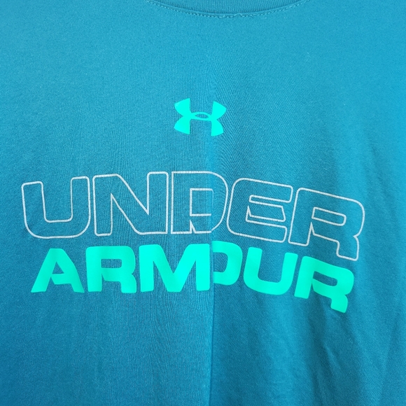 Under Armour t-shirt - Picture 2 of 5